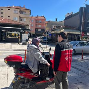 Mobil Sosyal Hizmet Çalışmalarıyla Çivril ve Çal’da Yerinde Hizmet Sunuldu - fotoğraf 2