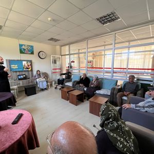 Babadağ Huzurevi’nde “Sağlık Okuryazarlığı ve Yaşlı Sağlığı” Eğitimi Gerçekleştirildi - fotoğraf 2