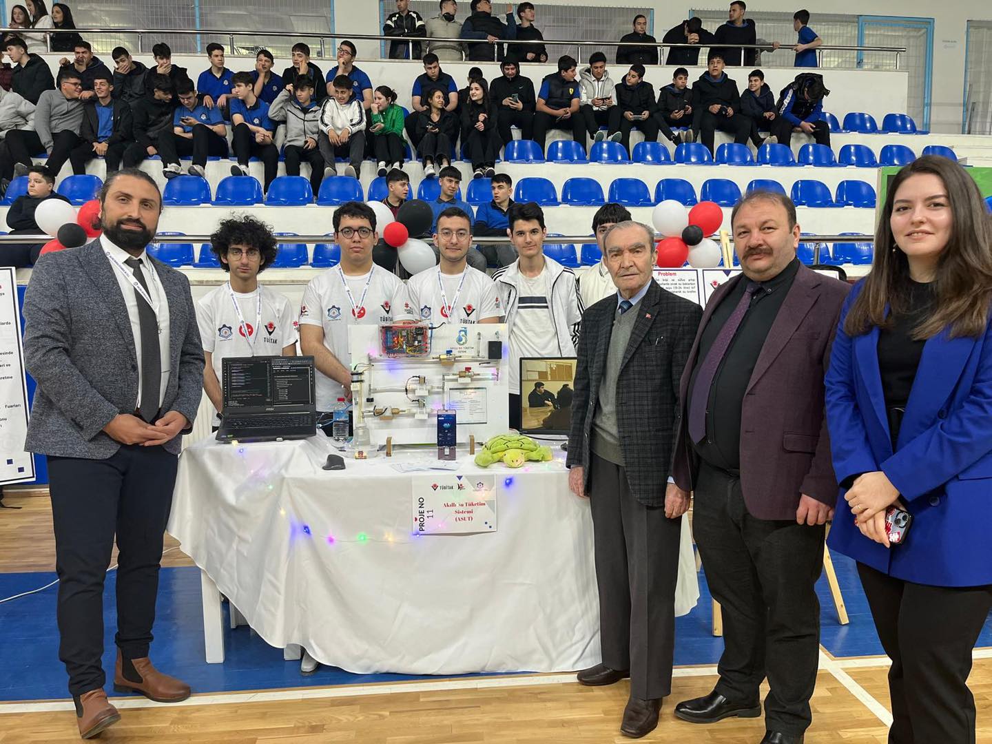 Huzurevi Sakinlerimiz TÜBİTAK Bilim Fuarını Ziyaret Etti