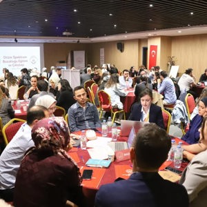  "Otizm Spektrum Bozukluğu Olan Bireylere Yönelik Eğitim ve Çalıştayı" Gerçekleştirildi - fotoğraf 6