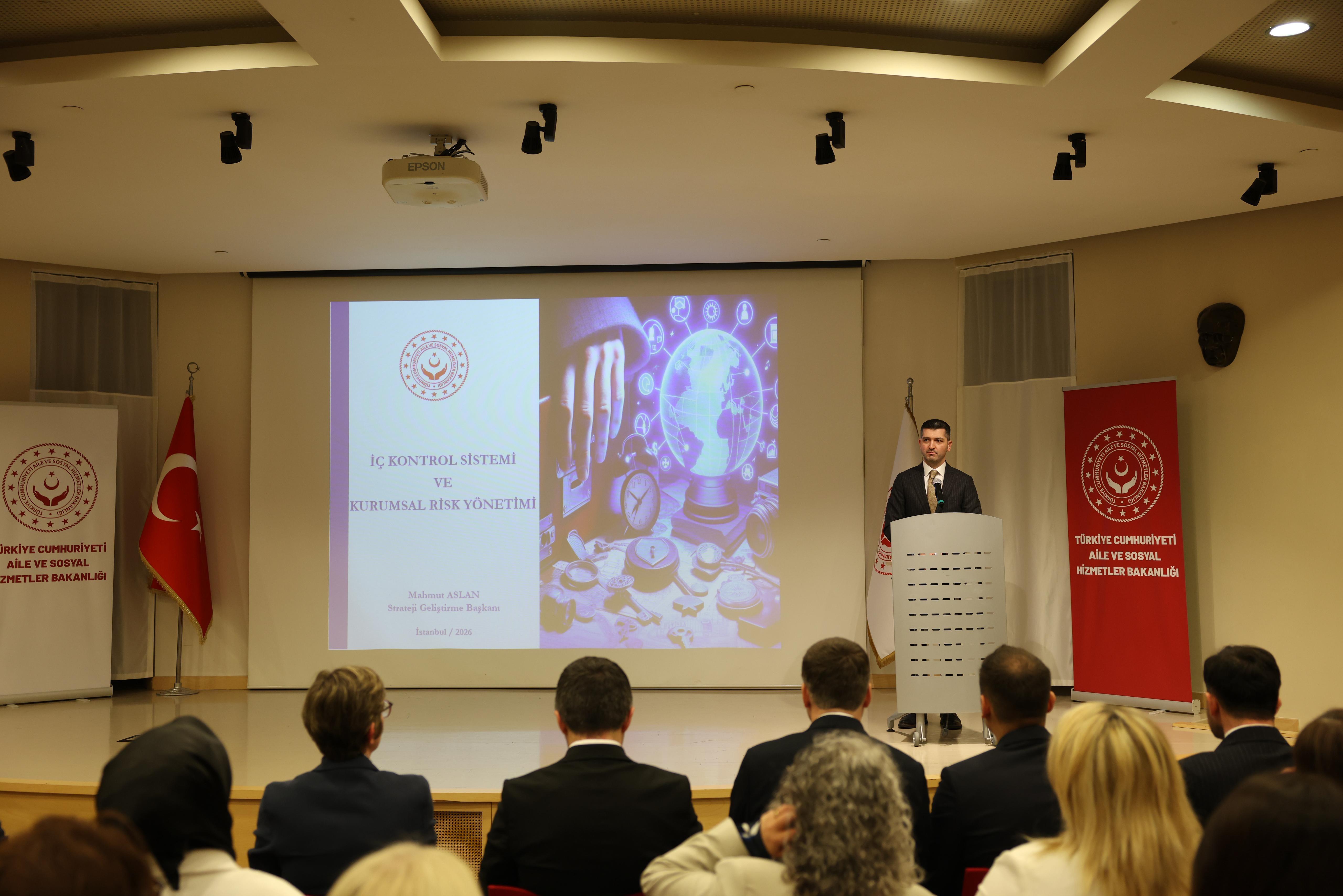 İstanbul İl Müdürlüğünde İç Kontrol Sistemi ve Risk Yönetimine İlişkin Eğitim Programı Düzenlendi