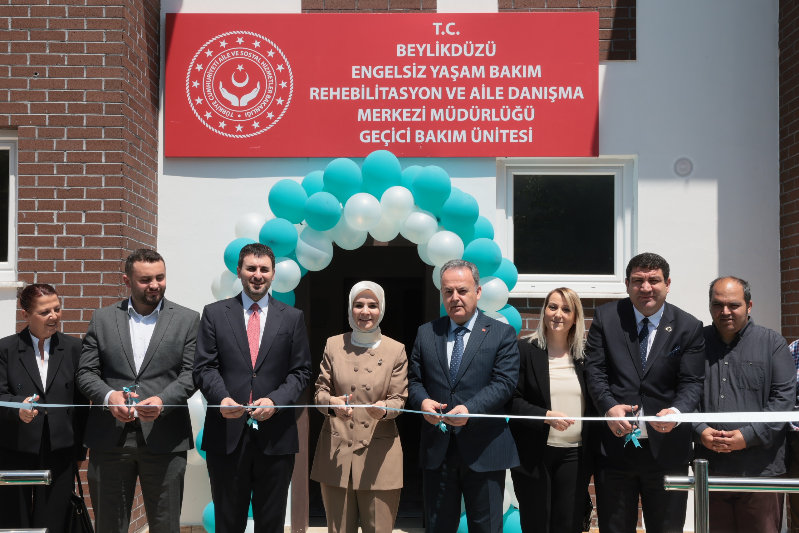 Bakanımız Göktaş, İstanbul'da açılış törenlerinde konuştu