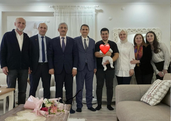 Ankara İlinde Gazi Olan Murat Poyraz İle Personelimiz Zeynep Poyraz’ın Dünyaya Gelen Bebekleri Vesilesiyle Hayırlı Olsun Ziyareti Gerçekleştirildi.