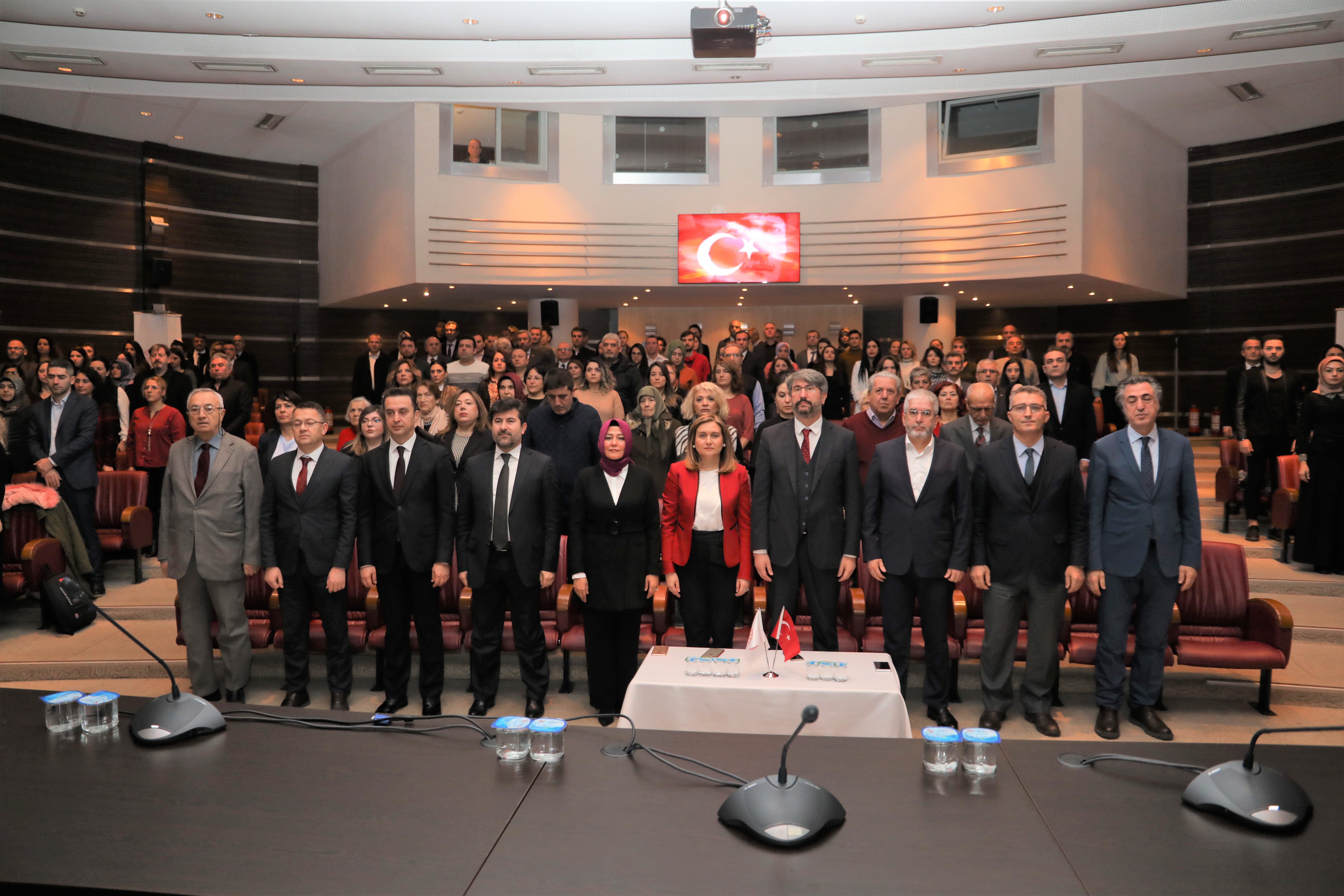Ankara Held 14. Elderly Welfare Seminar discussed improving the quality of life of the elderly and ensuring the elderly's well-being