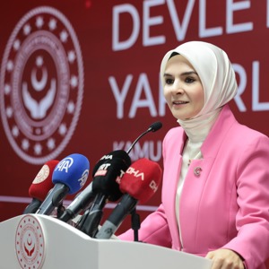 Aile ve Sosyal Hizmetler Bakanımız Göktaş, devlet korumasındaki gençlerin kamu kurumlarına yerleştirilmesi töreninde konuştu - fotoğraf 2