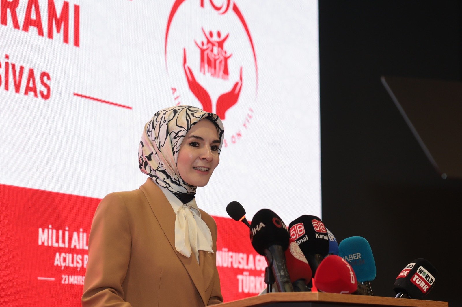 Bakanımız Göktaş, "Milli Aile Haftası Açılış Programı'nda" konuştu