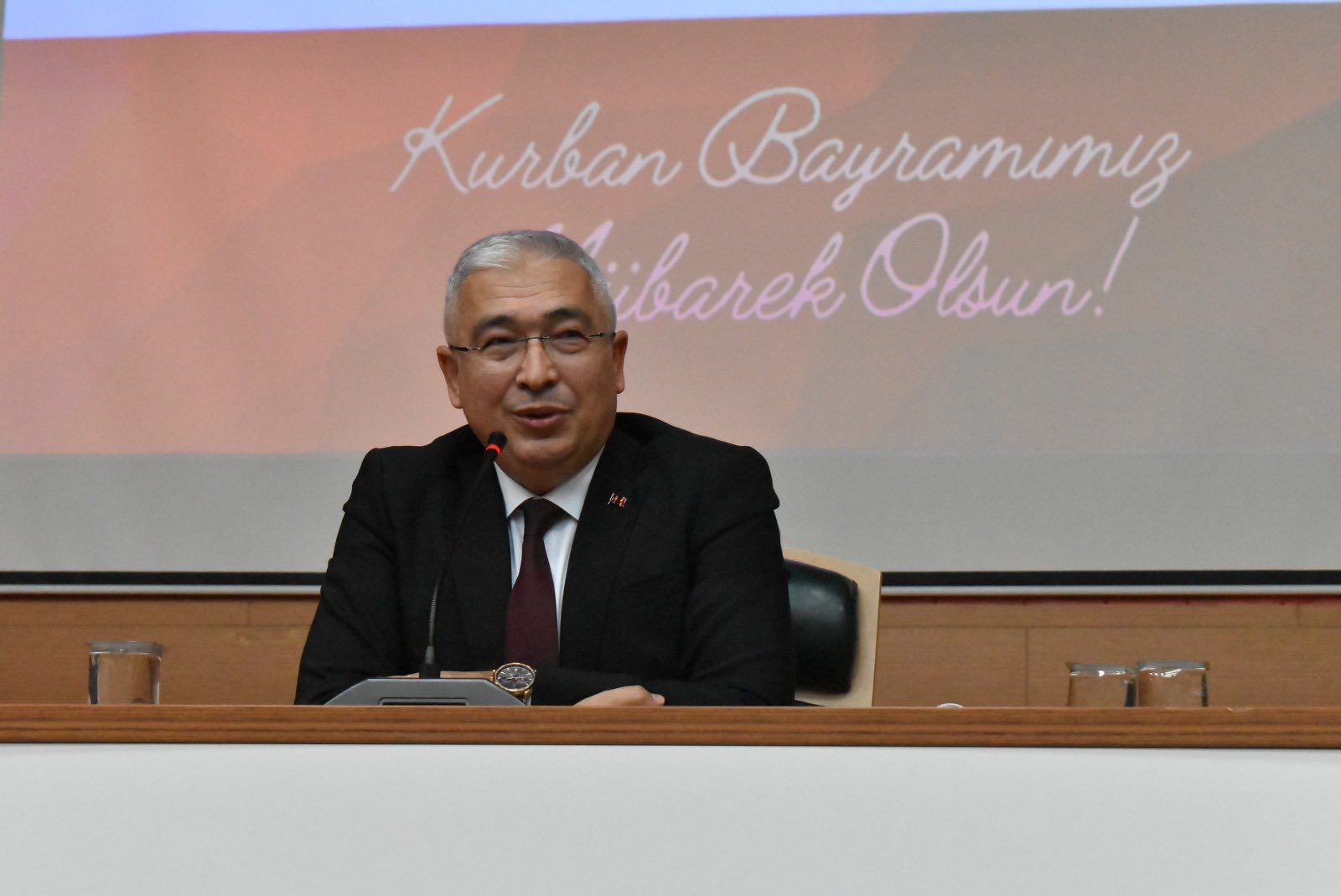 Gönül Birliğiyle Bir Arada, Bayram Neşesiyle Yan Yana