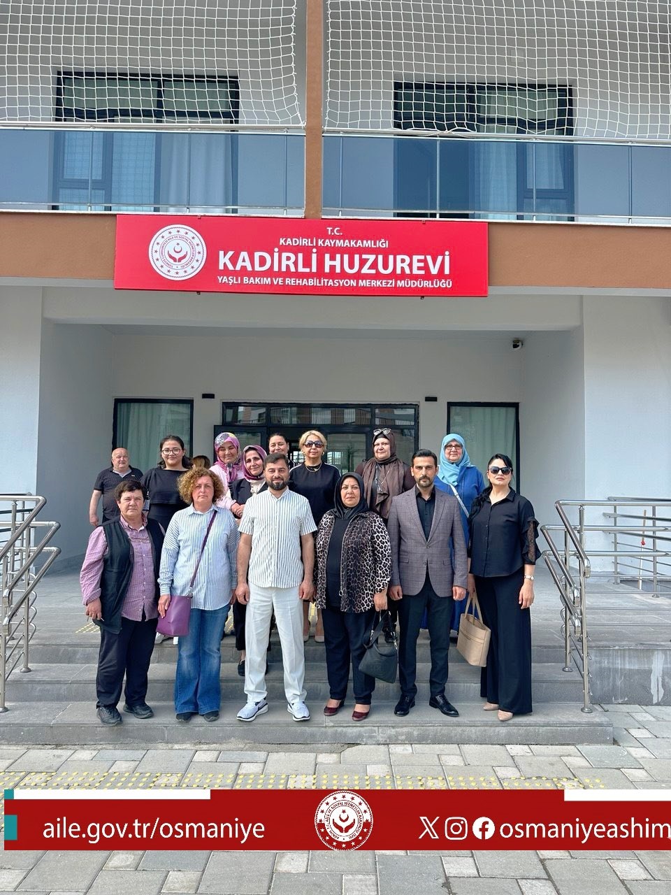 Milliyetçi Hareket Partisi (MHP) Kadirli İlçe Başkanlığı Kadın Kolları, Kadirli Huzurevi Yaşlı Bakım ve Rehabilitasyon Merkezi Müdürlüğü’nde kalan yaş almış büyüklerimizi ziyaret ettiler . Milliyetçi Hareket Partisi (MHP) Kadirli İlçe Başkanlığı Kadın Kolları, Kadirli Huzurevi Yaşlı Bakım ve Rehabilitasyon Merkezi Müdürlüğü’nde kalan yaş almış büyüklerimizi ziyaret ettiler . 