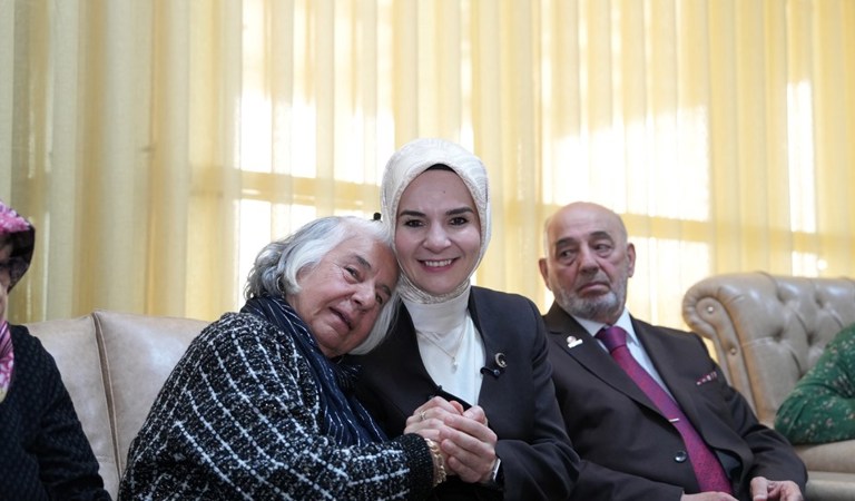 Bakanımız Göktaş, bayram ziyaretlerinde bulundu
