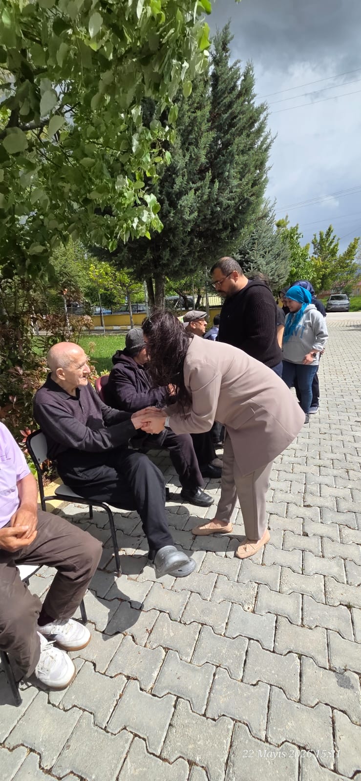 Bolvadin Huzurevinde Kurban Bayramı Mutluluğu Yaşandı.
