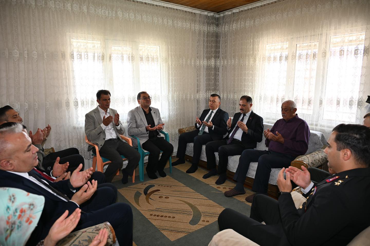 Demirci’de Şehit Yakınları ve Gazilere Bayram Ziyareti Gerçekleştirildi