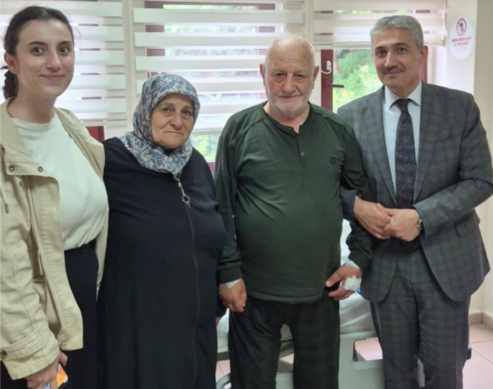 Kıbrıs Gazimiz Ahmet Yıldırmış Tedavi Gördüğü Hastanede Ziyaret Edildi. 