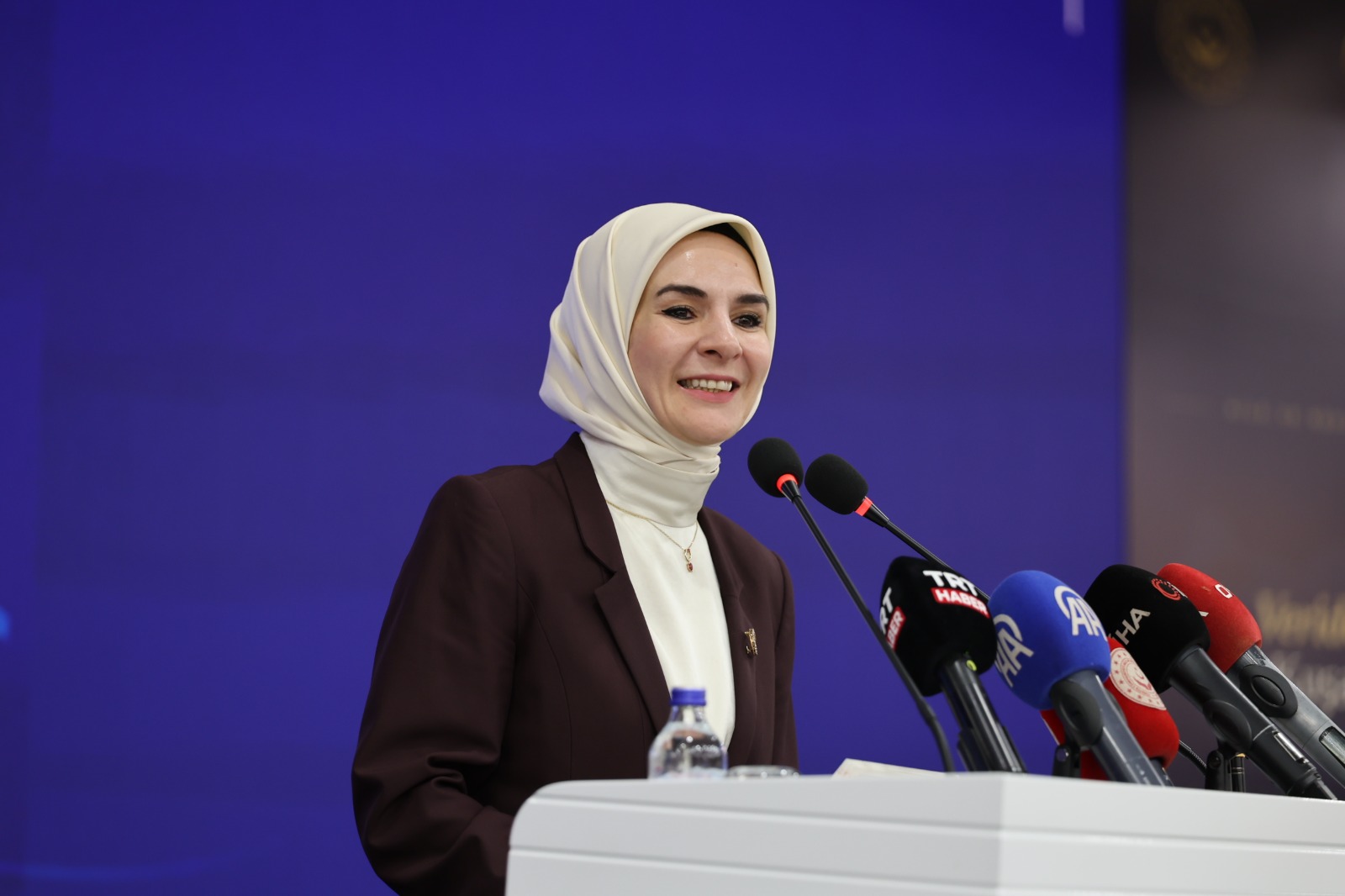 Bakanımız Göktaş, "Veriden Vizyona Üç Kuşak Türkiye" araştırmasına ilişkin düzenlenen programda konuştu