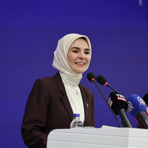 Bakanımız Göktaş, "Veriden Vizyona Üç Kuşak Türkiye" araştırmasına ilişkin düzenlenen programda konuştu - fotoğraf 1