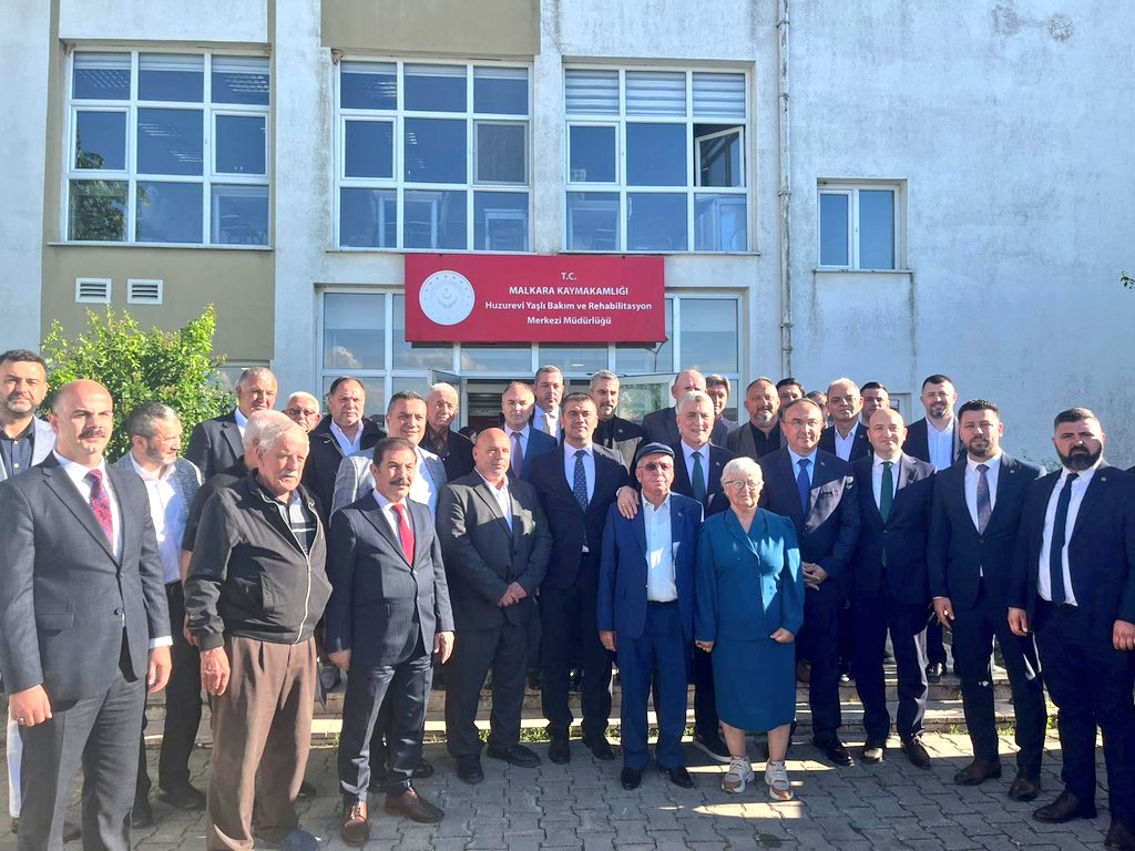 Bakan Bolat ve Vali Soytürk’ten Huzurevi Ziyareti