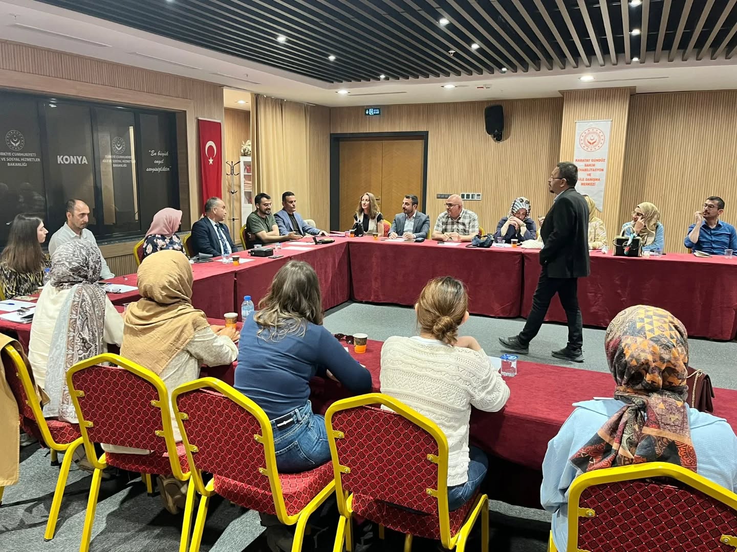 “Gelişimsel Yaklaşımlar ve Aile Yaşam Döngüsü” Hizmet içi Eğitimi Düzenlendi