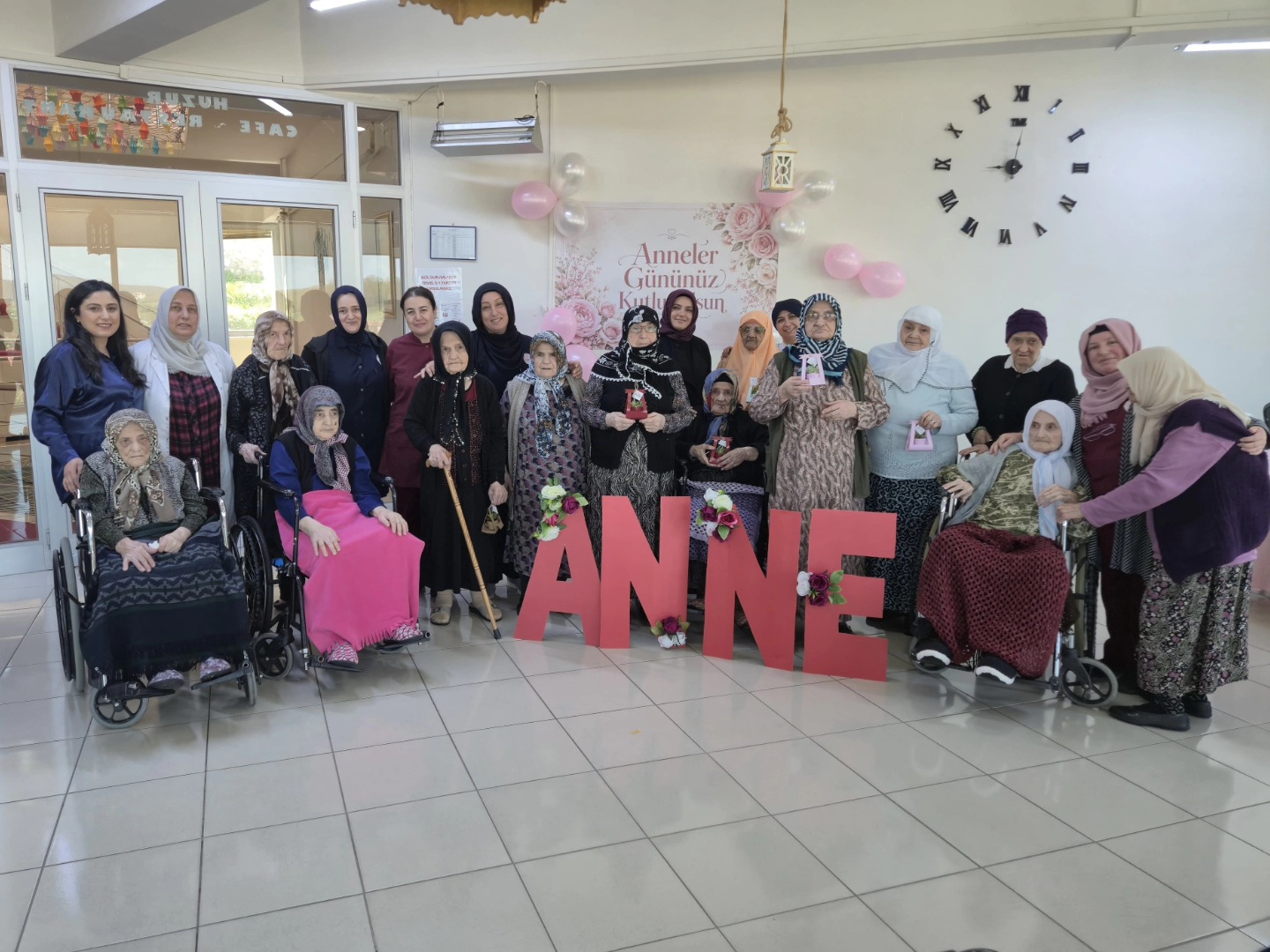 Ladik Huzurevi’nde Anneler Günü’ne Özel Anlamlı Buluşma