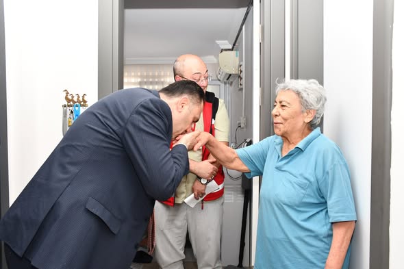 Engelli Evde Bakım Hizmetinden faydalanan Germencik İlçemizde İkamet Eden Gürel Ailesini Hanelerinde Ziyaret