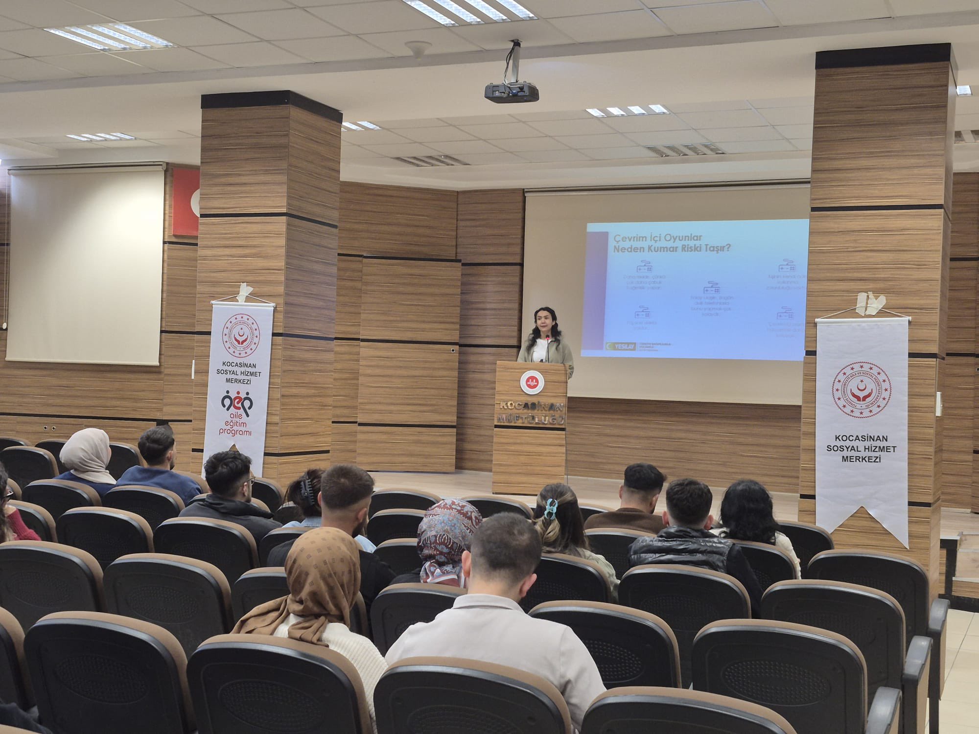 “Evlenecek Gençlerin Desteklenmesi Projesi” Kapsamında Gençlere Yönelik Eğitim Programı Düzenlendi.