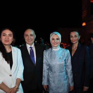 Bakanımız Göktaş, "Geleceğe İlham Veren Kadınlar-Küresel İşbirliği Akşam Yemeği" programına katıldı - fotoğraf 8
