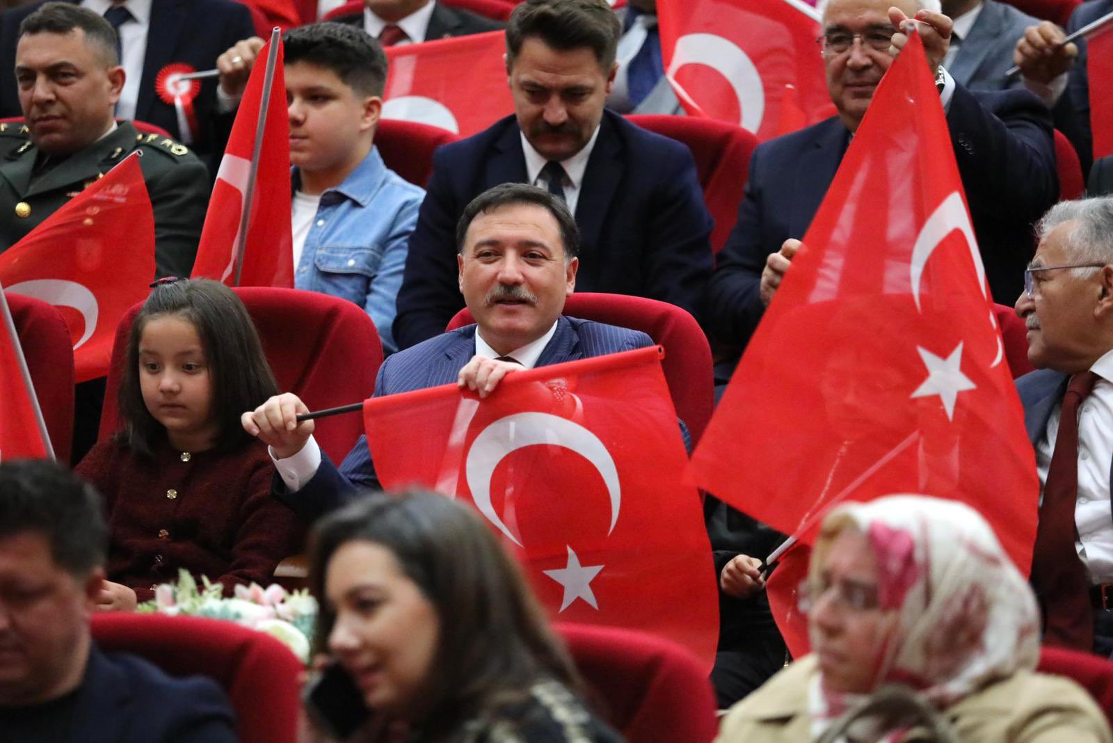 23 Nisan Ulusal Egemenlik ve Çocuk Bayramı Programı Gerçekleştirildi
