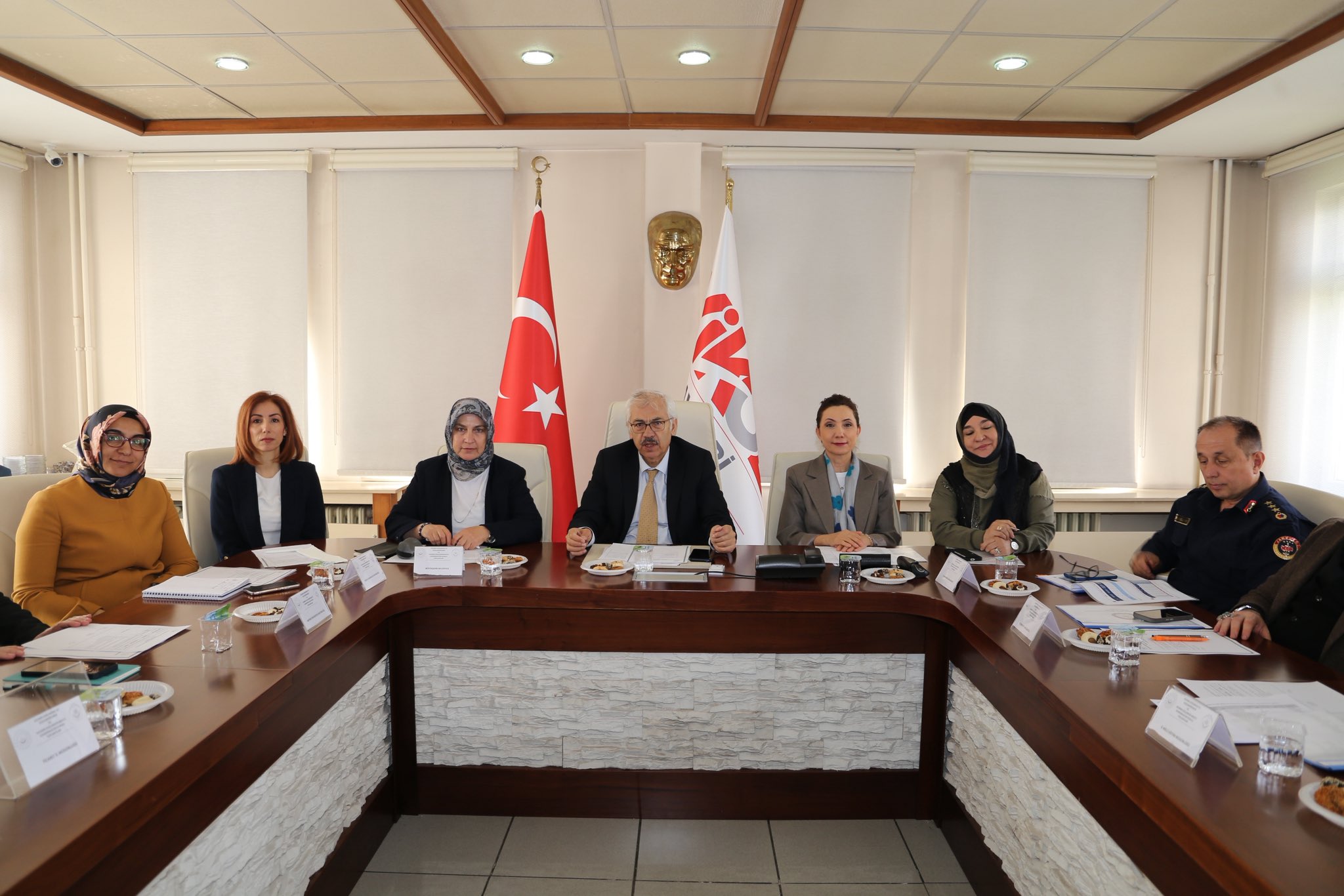 Ailenin Korunması ve Güçlendirilmesi ile Kadının Güçlenmesi İl Koordinasyon Kurulu Toplantısı Gerçekleştirildi.