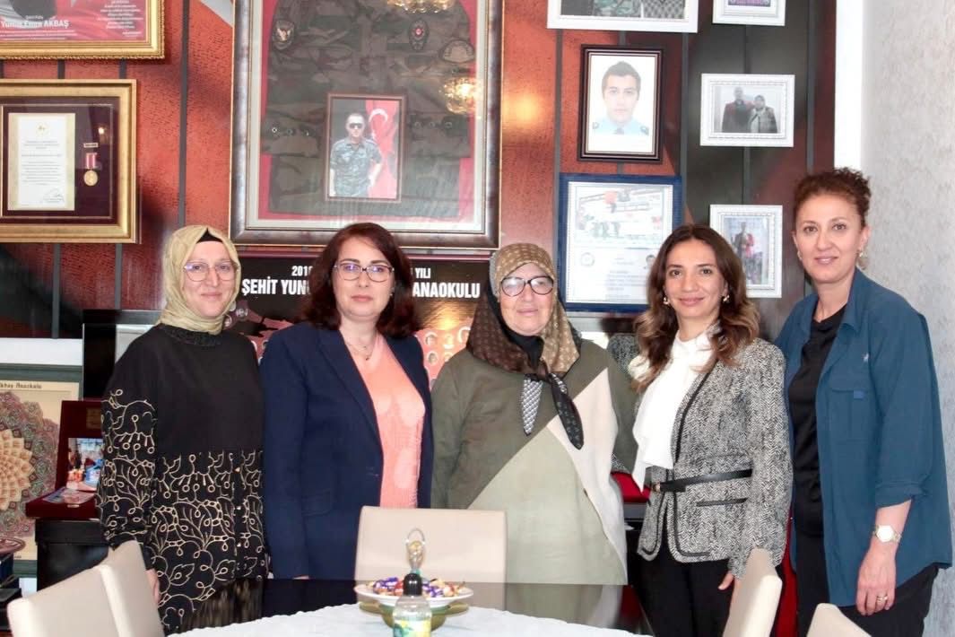 Şehit Annelerimize Ahde Vefa 