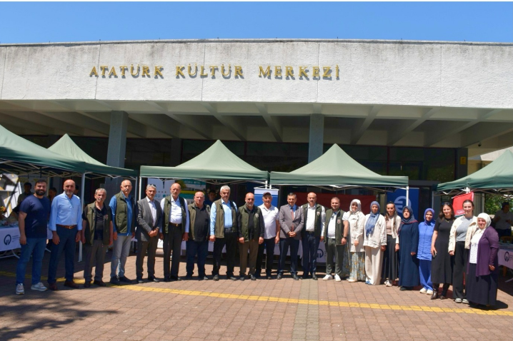 Şüheda Camii Yararına Düzenlenen Kermese Katılım Sağlandı.