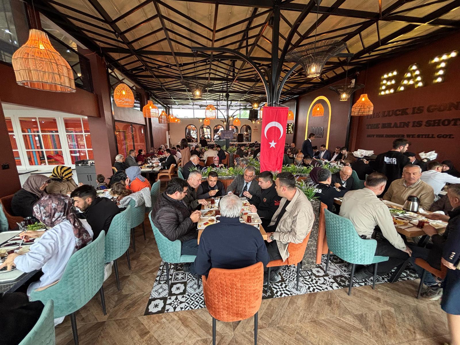 Üç Kuşak Bir Sofrada Buluştu