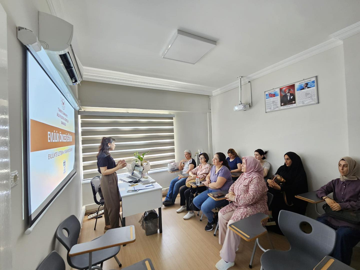 Aile Destek Merkezi Kursiyerlerine Evlilik Öncesi Eğitimi Düzenlendi