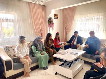 Akdağmadeni’nde Şehit ve Gazi Ailelerine Bayram Ziyareti