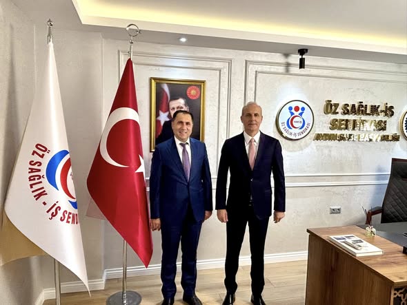 İl Müdürümüz İlkay Türkoğlu, Öz Sağlık-İş Sendikası Aydın Şube Başkanı Bülent Aksoy’u Ziyaret