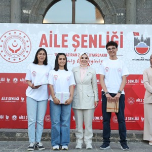 Aile ve Sosyal Hizmetler Bakanımız Göktaş, Diyarbakır’da konuştu - fotoğraf 9