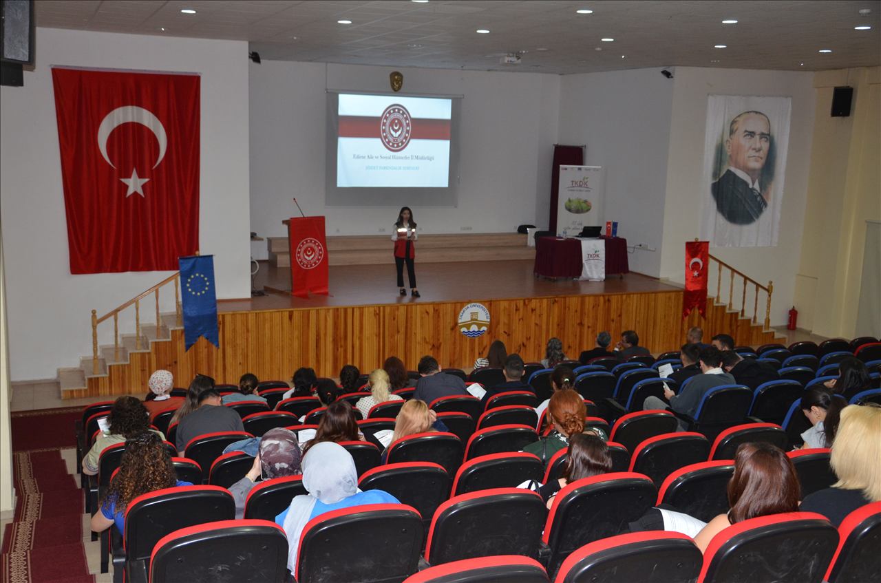 Üniversite Öğrencilerine Yönelik IPARD Proje Bilgilendirme Eğitimi Verildi.