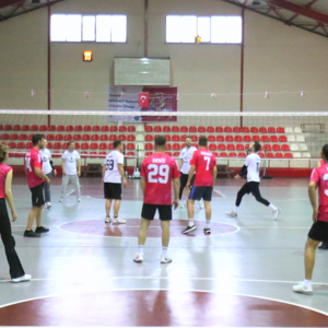 "Aile Yılı" Voleybol Turnuvası’nda Şampiyon Belli Oldu - fotoğraf 1