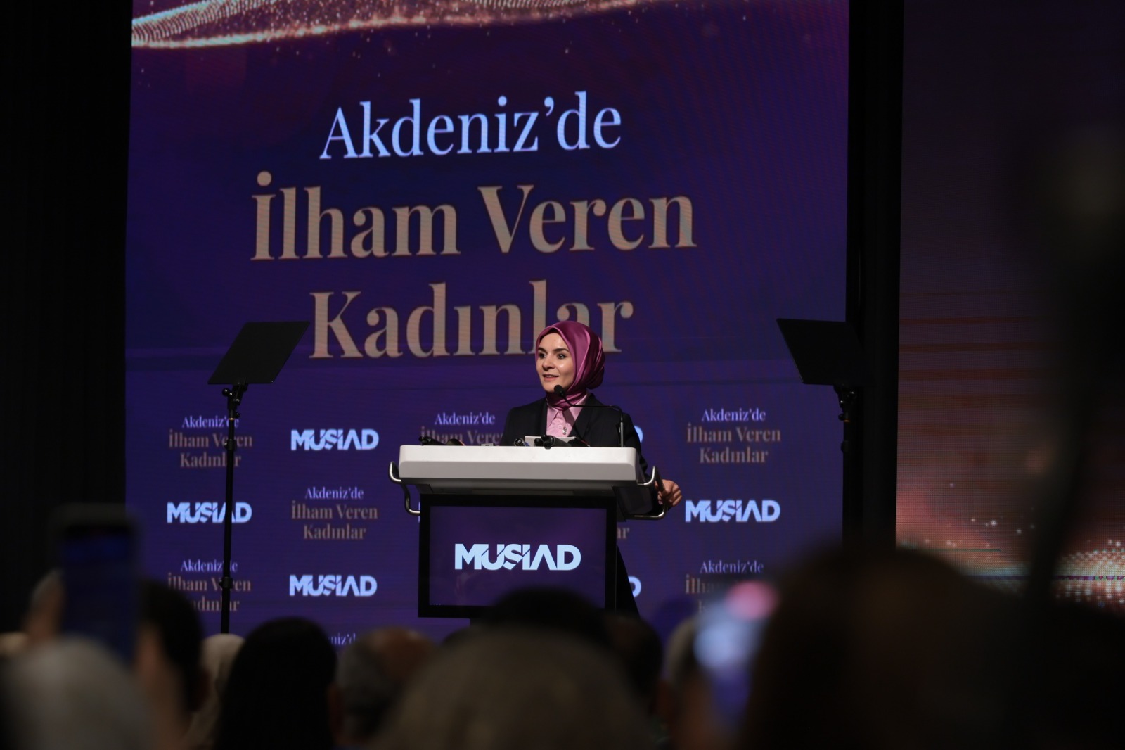 Aile ve Sosyal Hizmetler Bakanımız Göktaş, "Akdeniz'de İlham Veren Kadınlar" programına katıldı