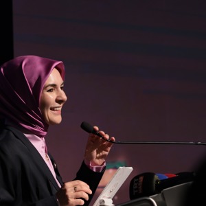 Aile ve Sosyal Hizmetler Bakanımız Göktaş, "Akdeniz'de İlham Veren Kadınlar" programına katıldı - fotoğraf 2