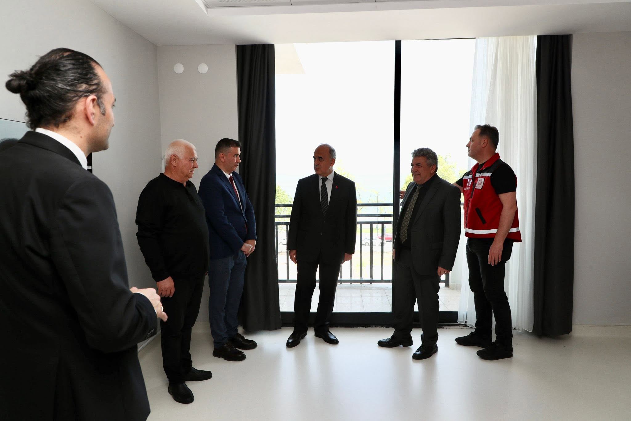 Huzurevimizde Yeni Dönem Valimiz Sayın Muammer Erol İnşaat Çalışmalarını Yerinde İnceledi