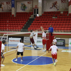 2019 Yılı Voleybol Turnuvasının galibi ÇEKOM - fotoğraf 2