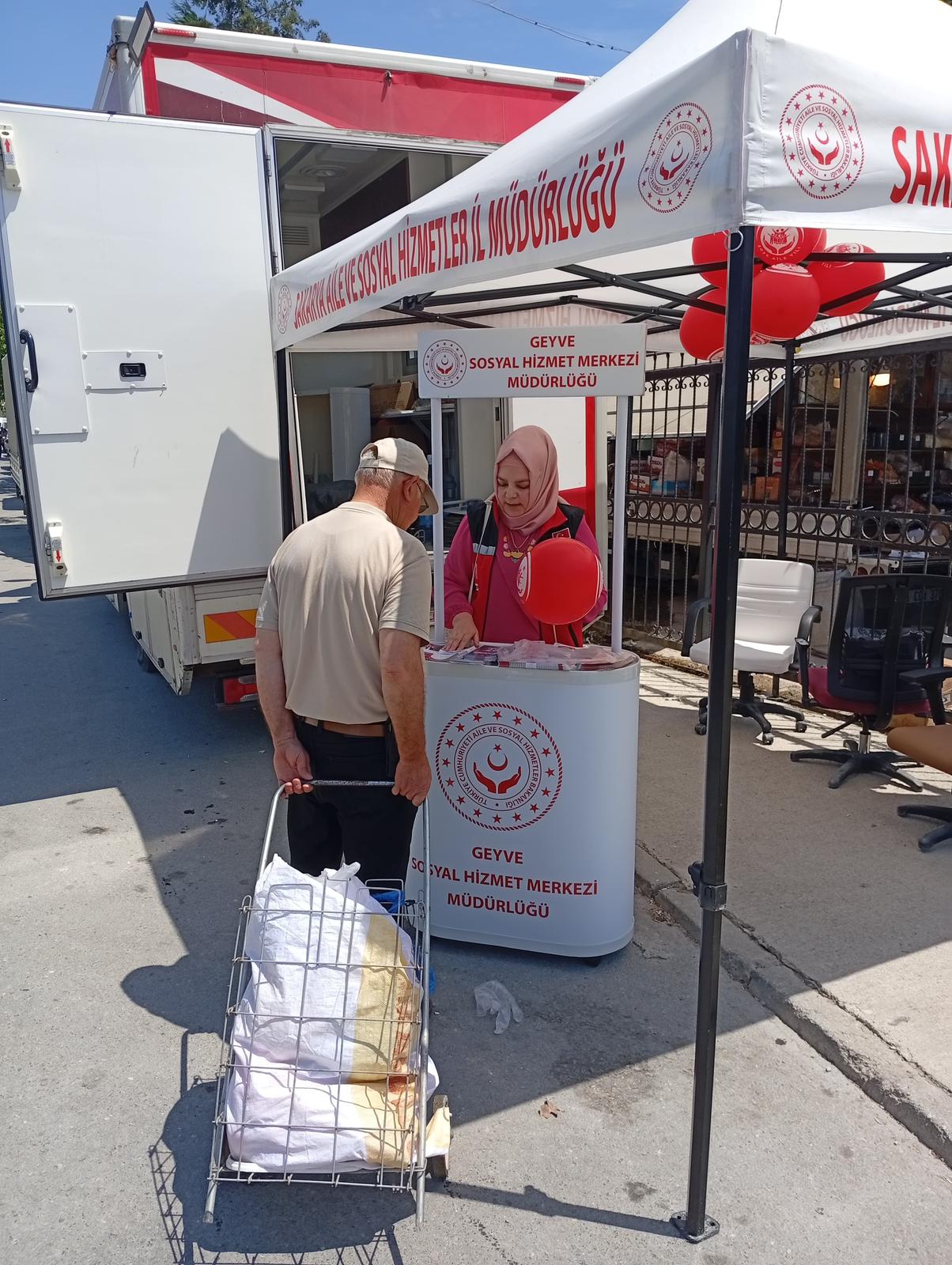 Mobil Sosyal Hizmet Aracımızla Pamukova İlçemizdeki Vatandaşlarımızın Yanındayız