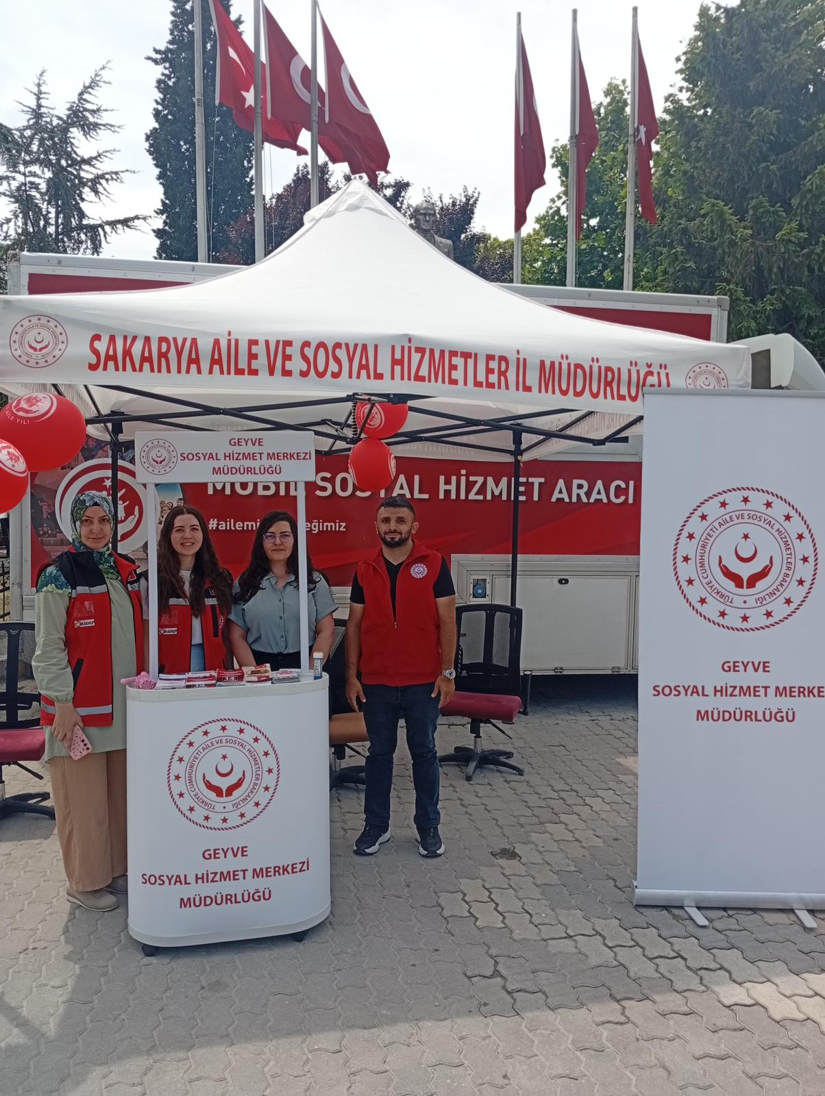Mobil Sosyal Hizmet Aracımızla Pamukova İlçemizdeki Vatandaşlarımızın Yanındayız