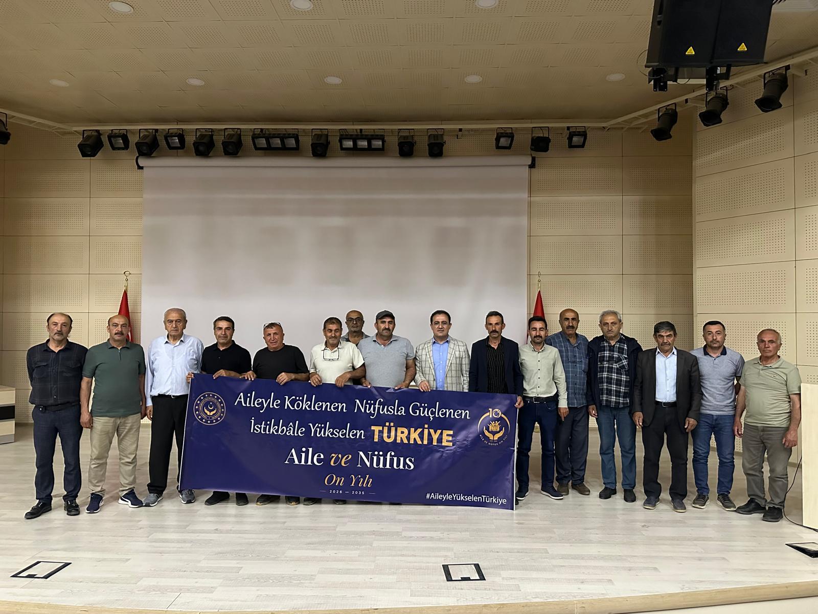 Muhtarlara Yönelik "Sosyal Risk Haritaları ve Aile Rehberi Sistemi Toplantısı" Gerçekleştirildi!