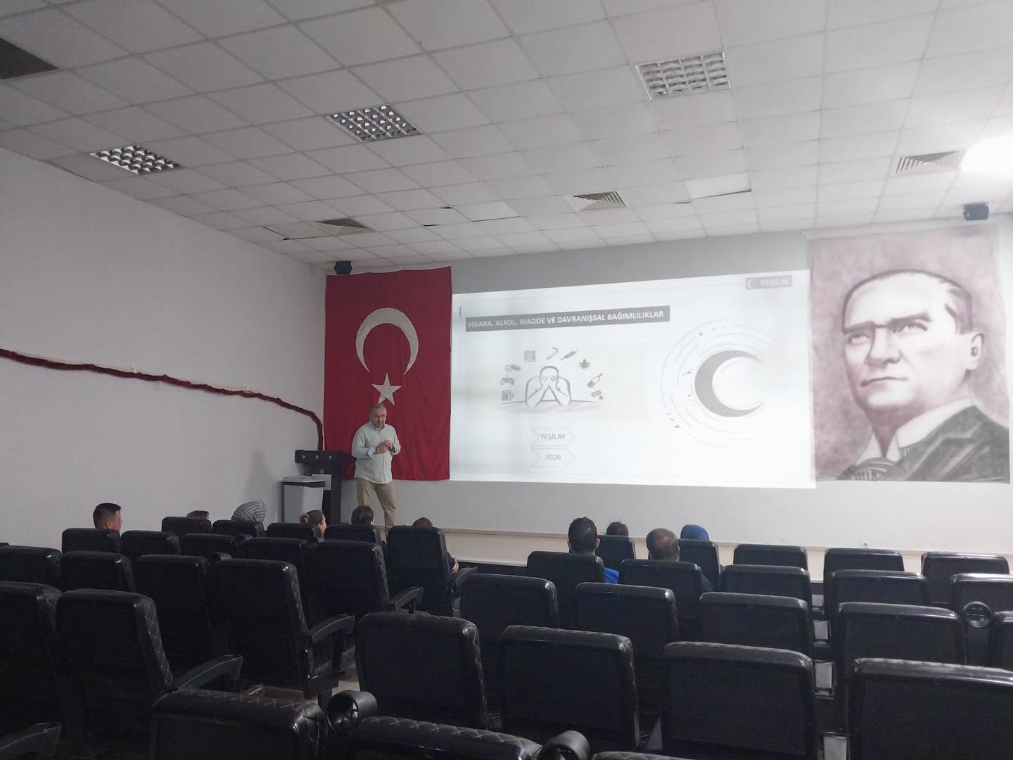 Bağımlılıkla Mücadele Konulu Seminerler Gerçekleştirildi