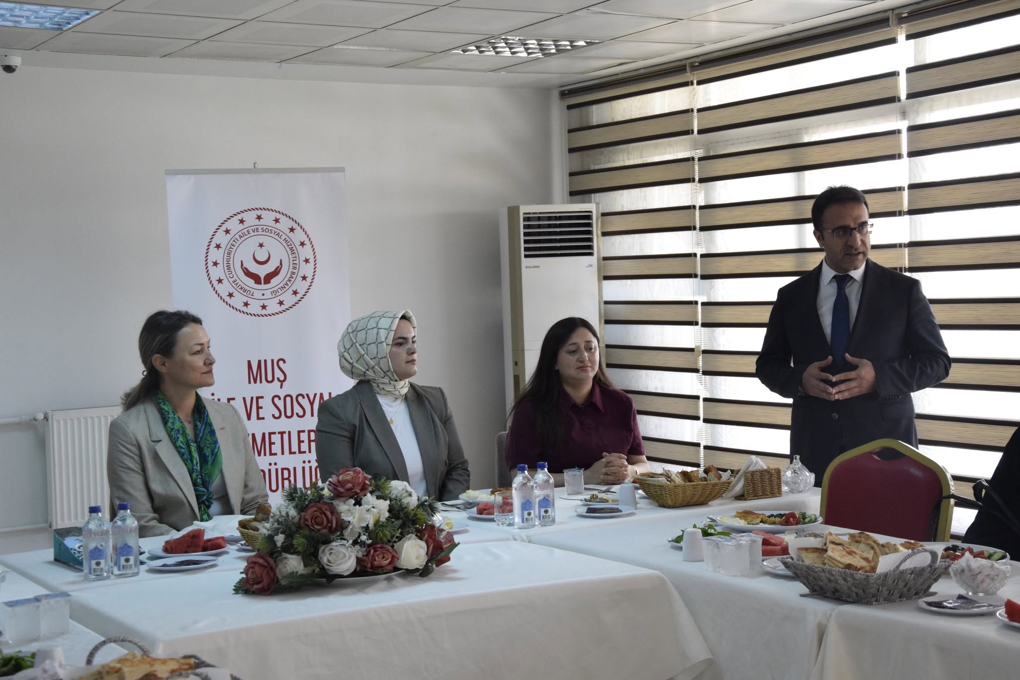 Koruyucu Annelerimiz Kahvaltı Programında Bir Araya Geldi