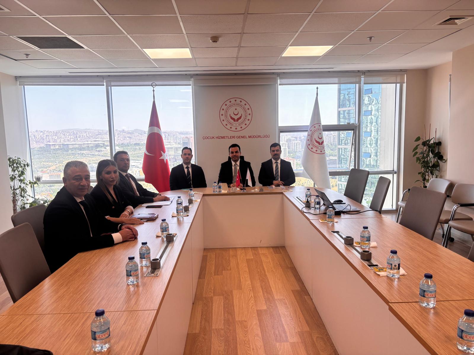 GÖREVE YENİ BAŞLAYAN İL MÜDÜRLERİ TOPLANTISI BAŞLADI