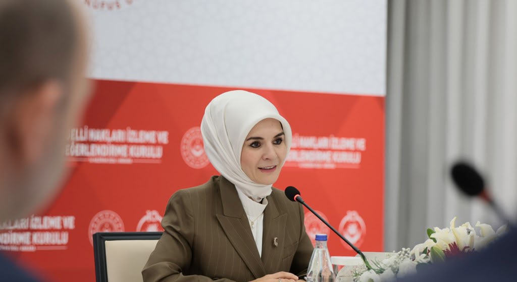 Bakanımız Göktaş, "Engelli Hakları İzleme ve Değerlendirme Kurulu Toplantısı"nda konuştu