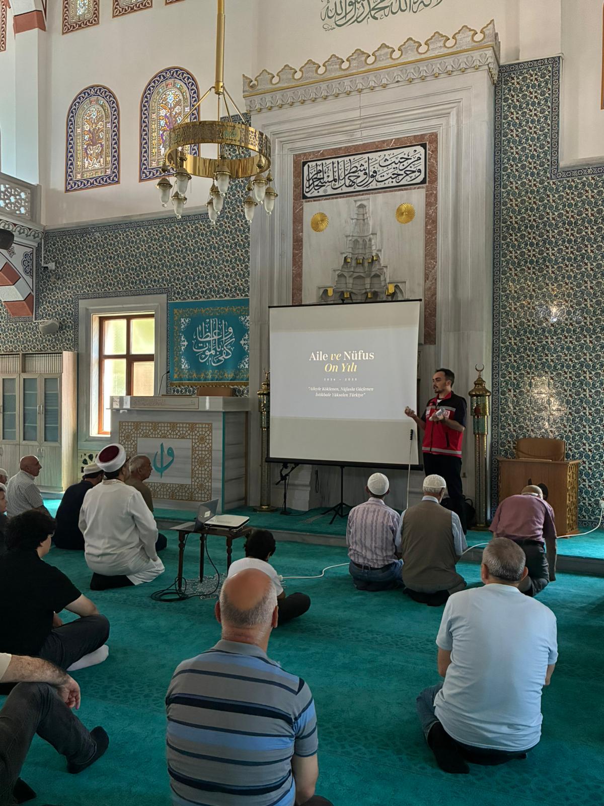 Cuma Seminerlerimizle Ailelerimizi Güçlendirmeye Devam Ediyoruz