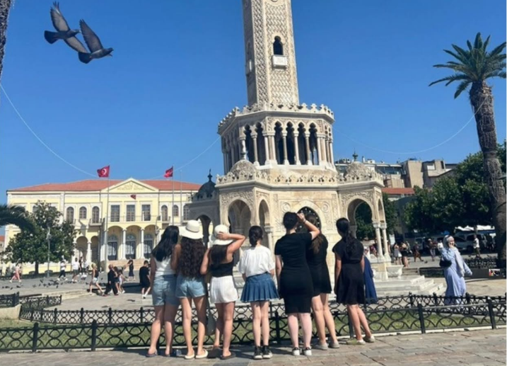 Denizli, İzmir Ve Çanakkale İllerini Kapsayan Kültürel Gezi Programı Gerçekleştirildi.