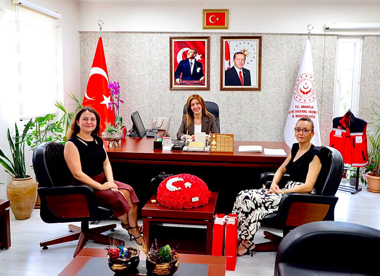 Yunusemre Belediyesi Yöneticileri, İl Müdürümüzü Ziyaret Etti