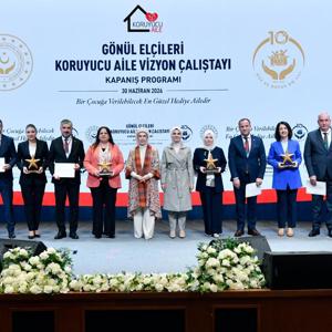 Emine Erdoğan Hanımefendi ve Bakanımız Göktaş "Gönül Elçileri Koruyucu Aile Vizyon Çalıştayı Kapanış Programı"na katıldı - fotoğraf 28